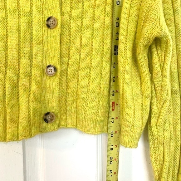 Wild Fable cable knit cropped cardigan button front sweater boho hobo Small - Picture 6 of 7
